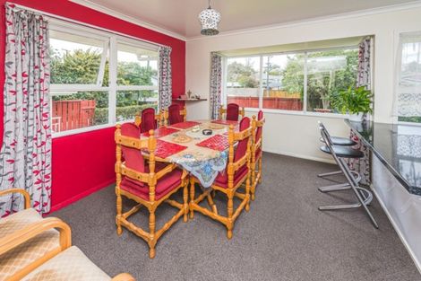 Photo of property in 63 Great North Road, Saint Johns Hill, Whanganui, 4501