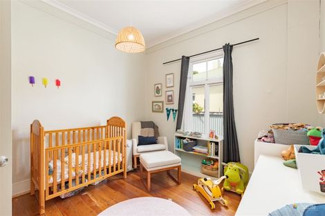 Photo of property in 55 Riddlers Crescent, Petone, Lower Hutt, 5012