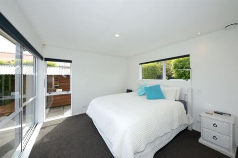 Photo of property in 30 Beauford Place, Parklands, Christchurch, 8083