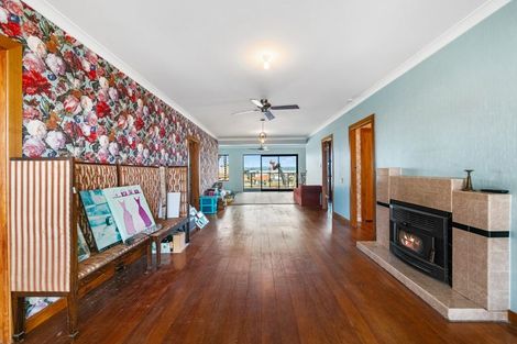 Photo of property in 68b Oceanview Road, Mount Maunganui, 3116