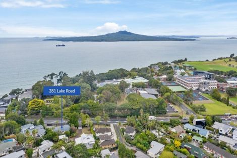 Photo of property in 281 Lake Road, Belmont, Auckland, 0622