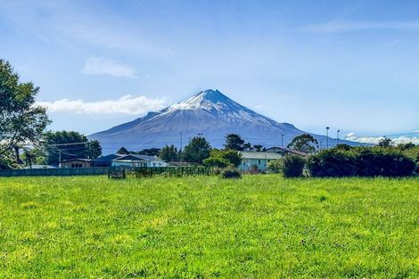 Photo of property in 31 Park Lane, Kaponga, Hawera, 4679