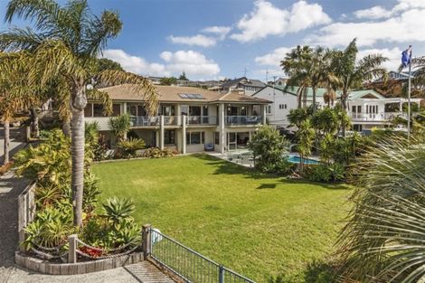 Photo of property in 14 Lansdowne Street, Bayswater, Auckland, 0622