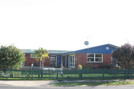 Photo of property in 1 Vista Terrace, Hillcrest, Hamilton, 3216