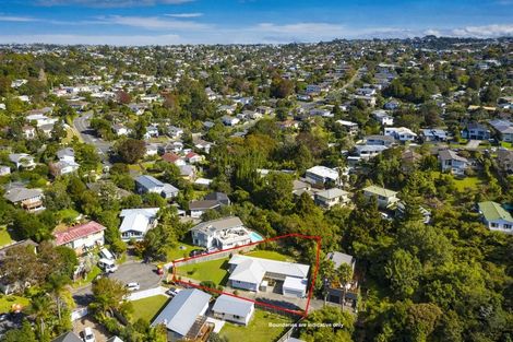 Photo of property in 1/17 Infidel Place, Torbay, Auckland, 0630