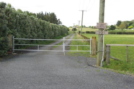 Photo of property in 105 Walker Road, Opaheke, Papakura, 2584