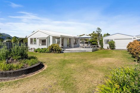 Photo of property in 16 The Dunes, Pauanui, Hikuai, 3579