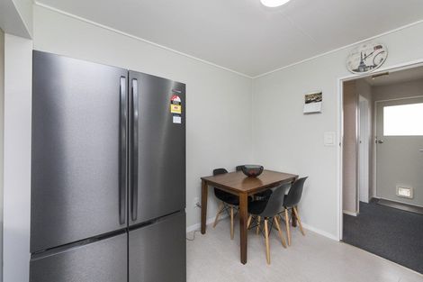 Photo of property in 15 Meadowbrook Drive, Cloverlea, Palmerston North, 4412