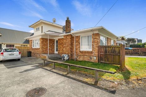 Photo of property in 17 Hogan Street, Hamilton East, Hamilton, 3216