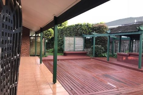 Photo of property in 14 Loloma Drive, Half Moon Bay, Auckland, 2012