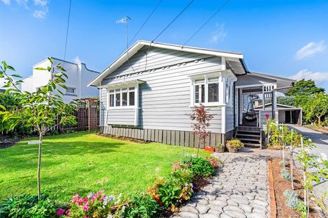 Photo of property in 8 Boswell Street, Te Kamo, Whangarei, 0112
