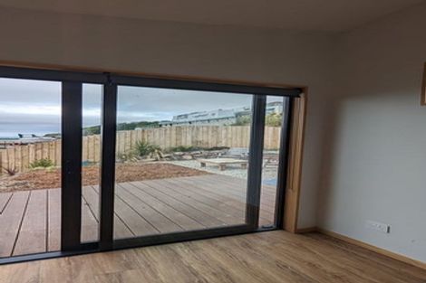 Photo of property in 9 Rifleman Lane, Redcliffs, Christchurch, 8081