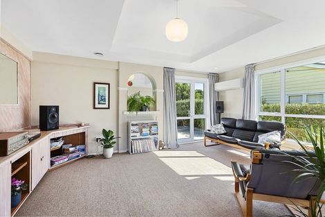 Photo of property in 68 Raukawa Street, Strathmore Park, Wellington, 6022