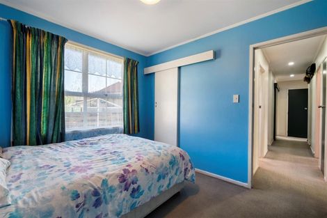 Photo of property in 6 Stella Place, Manurewa, Auckland, 2102