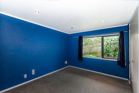 Photo of property in 11 Hicks Crescent, Waikanae Beach, Waikanae, 5036