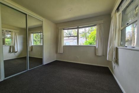 Photo of property in 10 Weatherly Road, Torbay, Auckland, 0630