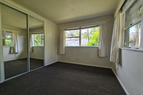 Photo of property in 10 Weatherly Road, Torbay, Auckland, 0630