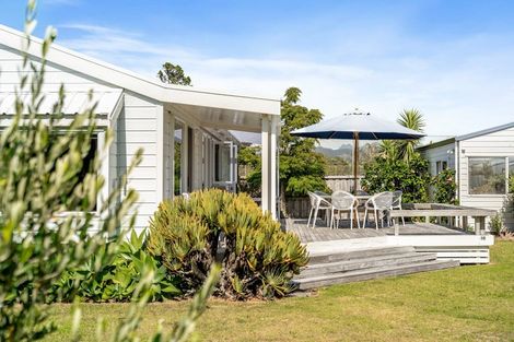 Photo of property in 16 The Dunes, Pauanui, Hikuai, 3579