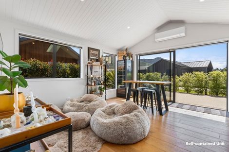 Photo of property in 9 Mcdonald Street, Wanaka, 9305