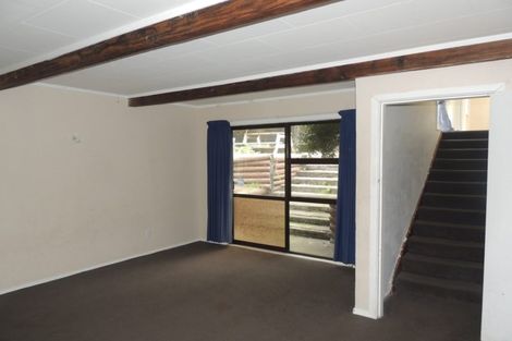 Photo of property in 372 George Street, Stokes Valley, Lower Hutt, 5019