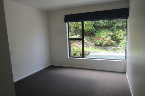 Photo of property in 99 Woodman Drive, Tawa, Wellington, 5028