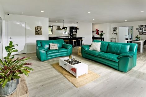 Photo of property in 79 Kanohi Road, Kaukapakapa, 0873