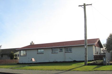 Photo of property in 28 Grange Street, Winton, 9720