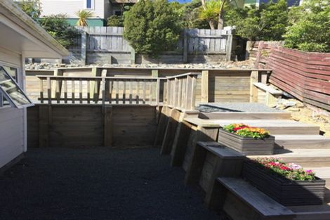 Photo of property in 25a Wattle Grove, Maungaraki, Lower Hutt, 5010