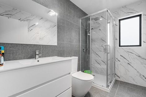 Photo of property in 12 Karoro Road, Flat Bush, Auckland, 2019