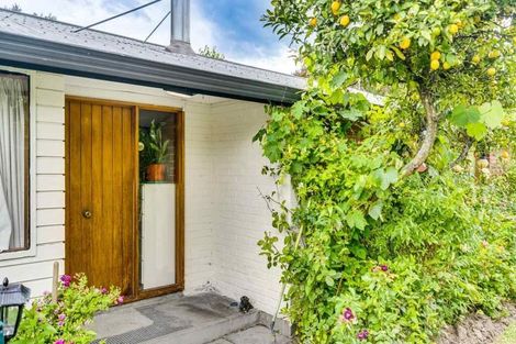 Photo of property in 317 Withells Road, Avonhead, Christchurch, 8042