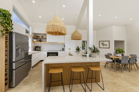 Photo of property in 77 Waitea Road, Muriwai, 0881