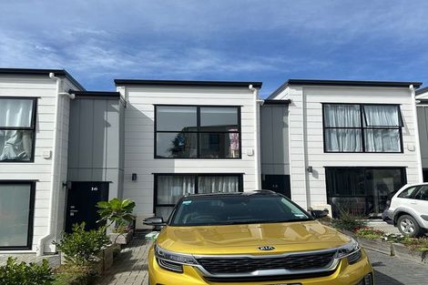 Photo of property in 15 Oki Place, Glenfield, 0629