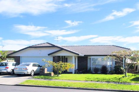 Photo of property in 27 Mission View Drive, Northpark, Auckland, 2013