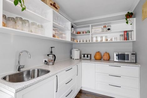 Photo of property in 84 Dorset Avenue, Lynmouth, New Plymouth, 4310