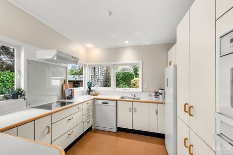 Photo of property in 27 Penrose Street, Woburn, Lower Hutt, 5010