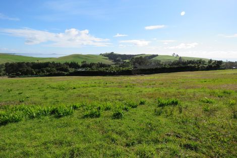 Photo of property in 18 Taipa View Road, Taipa, 0483