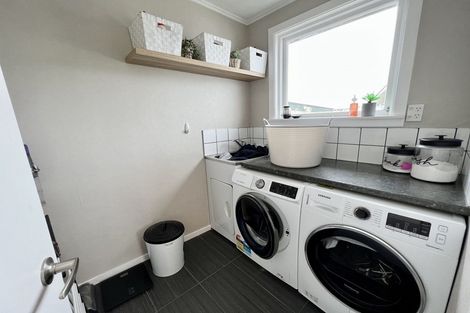 Photo of property in 35 John Street, Otatara, Invercargill, 9879