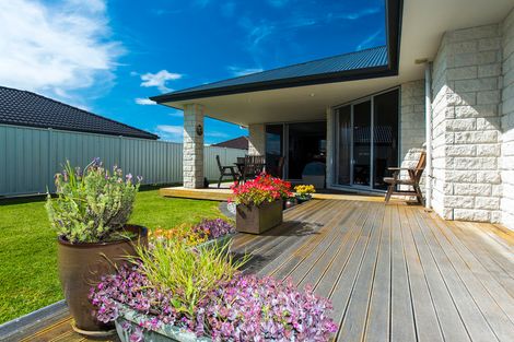 Photo of property in 10 Pohutukawa Grove, Lytton West, Gisborne, 4010