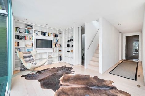 Photo of property in 2/6 Alberon Place, Parnell, Auckland, 1052