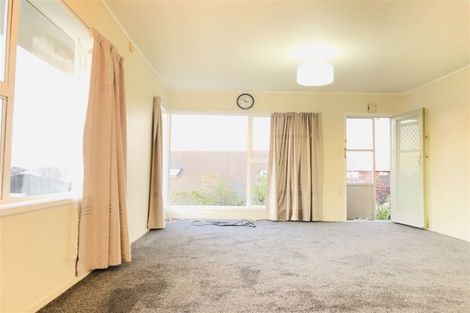 Photo of property in 10/14 Seaview Terrace, Mount Albert, Auckland, 1025