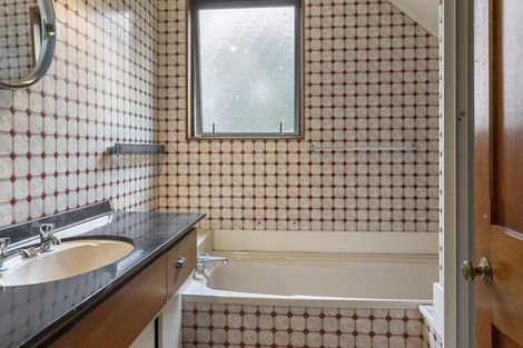 Photo of property in 5 Siska Place, Upper Riccarton, Christchurch, 8041