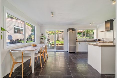 Photo of property in 38 Postgate Drive, Whitby, Porirua, 5024