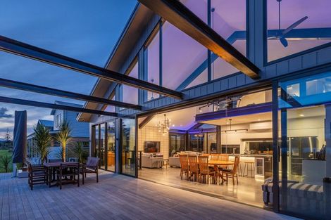 Photo of property in 112 Ti Kouka Crescent, Matarangi, Whitianga, 3592