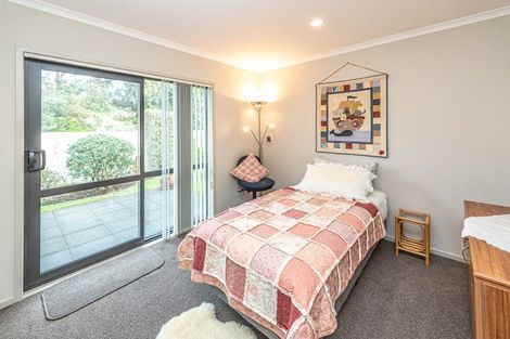 Photo of property in Caversham Park, 2/7 Caversham Road, Westmere, Whanganui, 4501