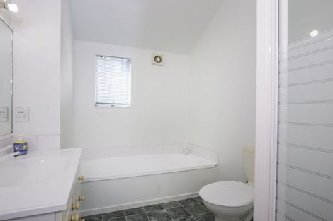 Photo of property in 5 Sailfish Drive, West Harbour, Auckland, 0618