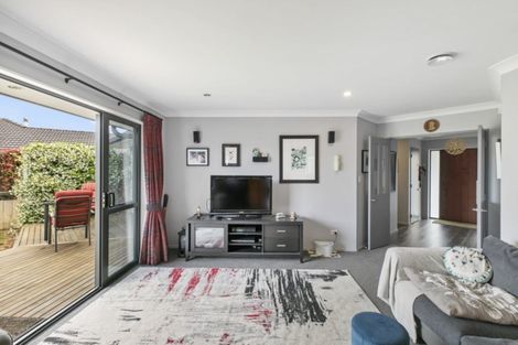 Photo of property in 3 Margaret Place, Waiuku, 2123