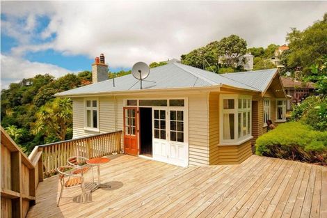 Photo of property in 53 Raroa Road, Kelburn, Wellington, 6012