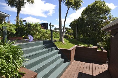 Photo of property in 84 Raroa Road, Kelburn, Wellington, 6012