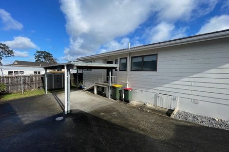 Photo of property in 15 Lyren Place, Half Moon Bay, Auckland, 2012