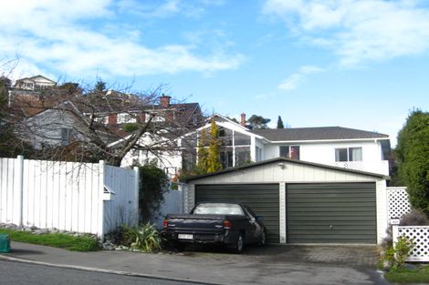 Photo of property in 122 Hackthorne Road, Cashmere, Christchurch, 8022